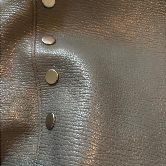 Hammitt Elegant Gray Leather classic Bag - Picture 5 of 16